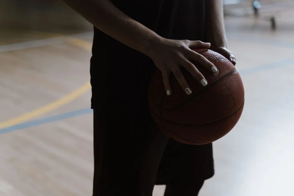 辽宁男篮后场补强目标逐渐明朗 外援试训表现成关键因素